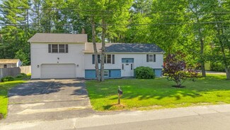 15 Wing St, Lisbon, ME 04252