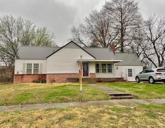 109 S Brown St, Vinita, OK 74301