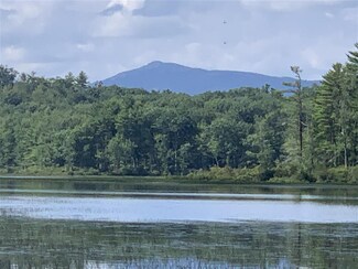 7 Grassy Pond Rd, Rindge, NH 03461
