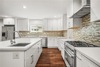 17814 Rhoda St, Encino, CA 91316