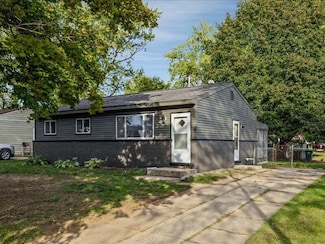 1033 Nash Ave, Ypsilanti, MI 48198