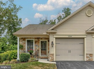 2269 Gleim Dr, Enola, PA 17025
