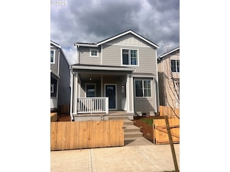 1311 Parkside Ave, Woodburn, OR 97071