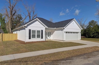 551 Park St, Batesburg-Leesville, SC 29006