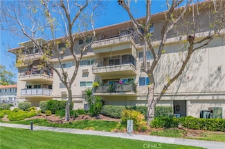 2381 Via Mariposa W Unit 2C, Laguna Woods, CA 92637