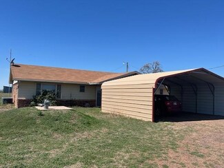 16847 Nscr 233 Rd, Snyder, OK 73566