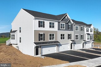121 Adeline Ct, Bellefonte, PA 16823