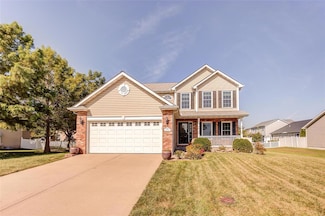 702 Moorland Cir, Mascoutah, IL 62258