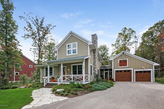 109 W Shore Woods, Douglas, MI 49406