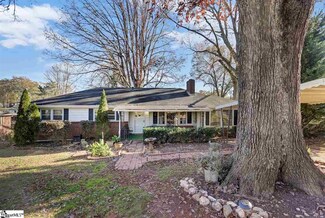 12 Lynhurst Dr, Greenville, SC 29611