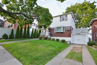 685 College Ave, Staten Island, NY 10302