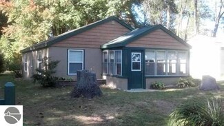 3314 S Point Augres Ln, Au Gres, MI 48703