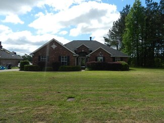 9069 Newcastle Dr, Shreveport, LA 71129