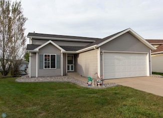 839 Elm Park Place, West Fargo, ND 58078