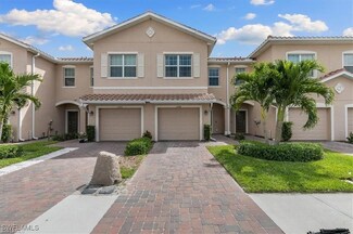 2748 Blossom Way, Naples, FL 34120