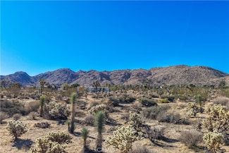 7505 Sherwood Rd, Joshua Tree, CA 92252