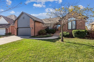 4427 N Spyglass Cir, Wichita, KS 67226