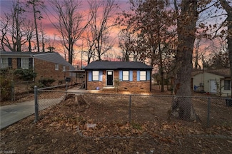 1505 Graves Ave, High Point, NC 27260