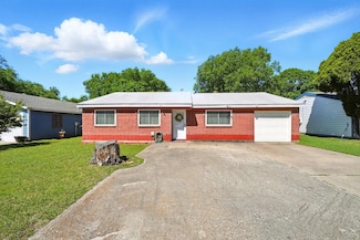 7908 Natalie Dr, Fort Worth, TX 76134
