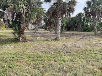 4376 Flamingo Blvd, Port Charlotte, FL 33948