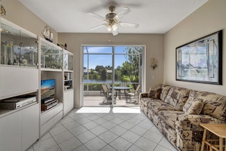 10545 Royal Caribbean Cir, Boynton Beach, FL 33437