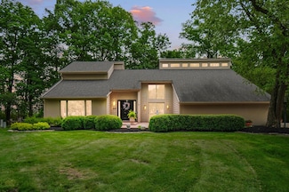 8292 Breckenridge Way, Columbus, OH 43235