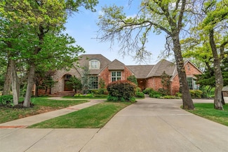 3920 Creek Bank Dr, Edmond, OK 73003