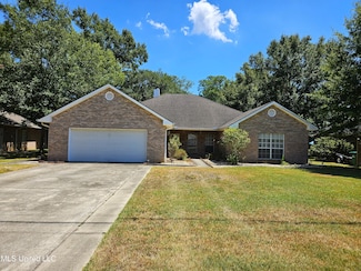 74607 Diamondhead Dr N, Diamondhead, MS 39525
