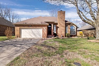 1929 S Forrest Heights Ave, Springfield, MO 65809