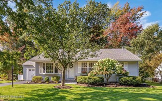 70 Marlboro Rd, Delmar, NY 12054