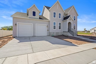 3704 W 2170 S Unit 111, Syracuse, UT 84075