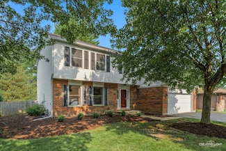 245 Terrance Dr, Naperville, IL 60565