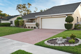 112 Miramar Ave, Royal Palm Beach, FL 33411