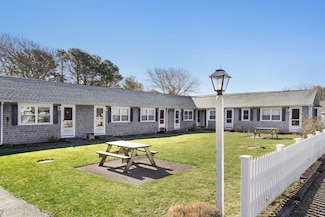 194 Captain Chase Rd Unit 4, Dennis Port, MA 02639
