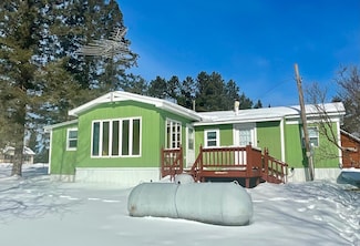 W10331 Mcmullen St, Kennan, WI 54537