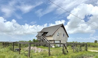 1157 N Tinkle Ln, Port Bolivar, TX 77650