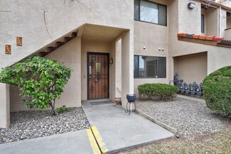6053 Mckinney Dr NE, Albuquerque, NM 87109