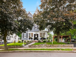 34 Rockland St, Melrose, MA 02176