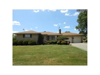 500 Park Dr, Campbell, OH 44405
