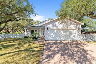 75 Hollyhock Cir, Rockport, TX 78382