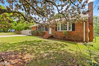 113 S Canal St, Whiteville, NC 28472