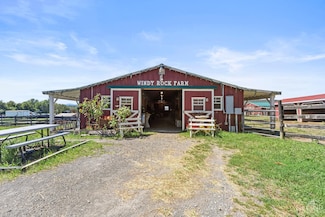 4137 U S Highway 9, Hudson, NY 12537