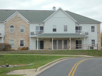 2718 Northview Rd Unit 22, Waukesha, WI 53188