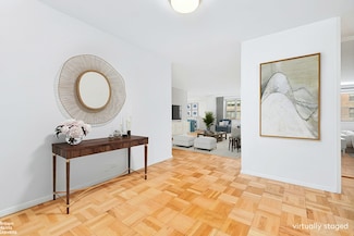 300 E 40th St Unit 4B, New York, NY 10016