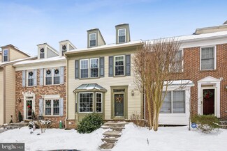 8868 Eagle Rock Ln, Springfield, VA 22153