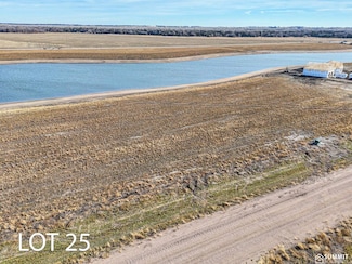 25 Bald Eagle Dr, Chapman, NE 68827