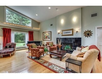3 Windsong Ln, Winchester, MA 01890