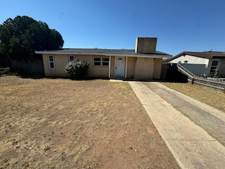 310 E Oak Ave, Midland, TX 79705