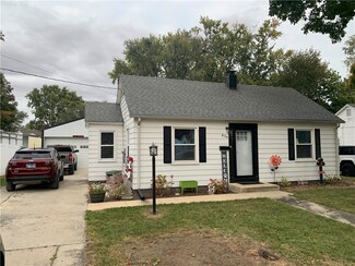 624 Illinois Ave, Mattoon, IL 61938