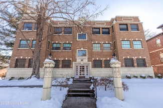 2082 Douglass Blvd Unit 12, Louisville, KY 40205